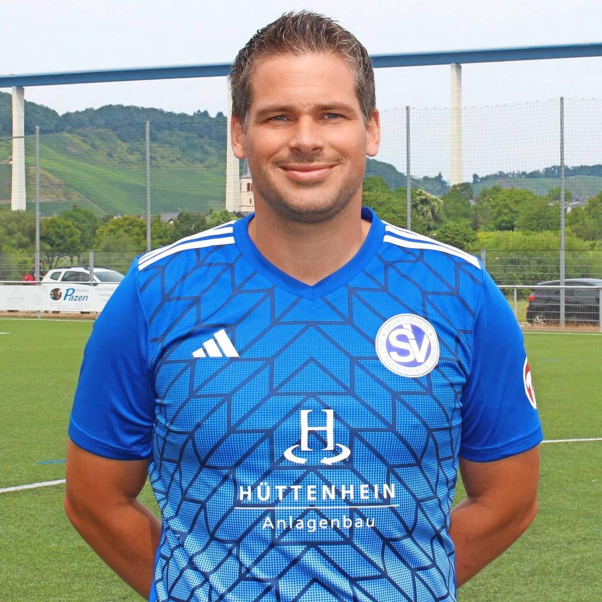  Neuer Trainer in Morbach: Pascal Meschak.  